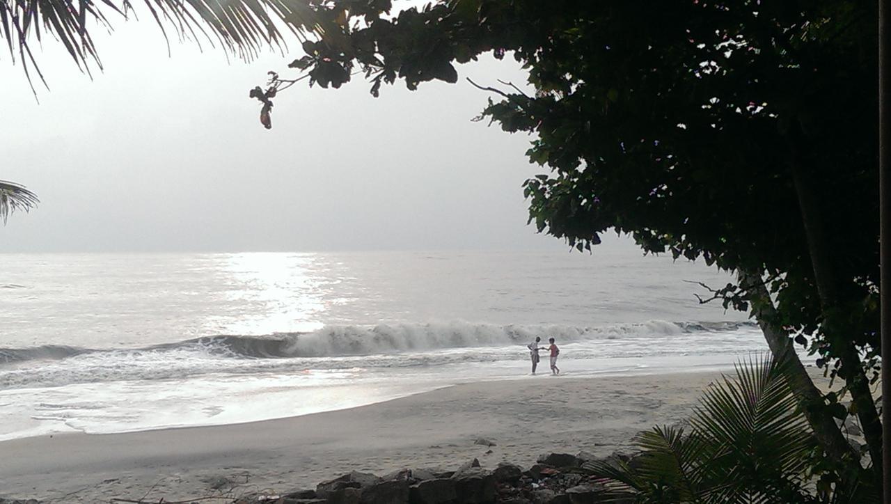 Colonels Beach Villa Alappuzha Dış mekan fotoğraf